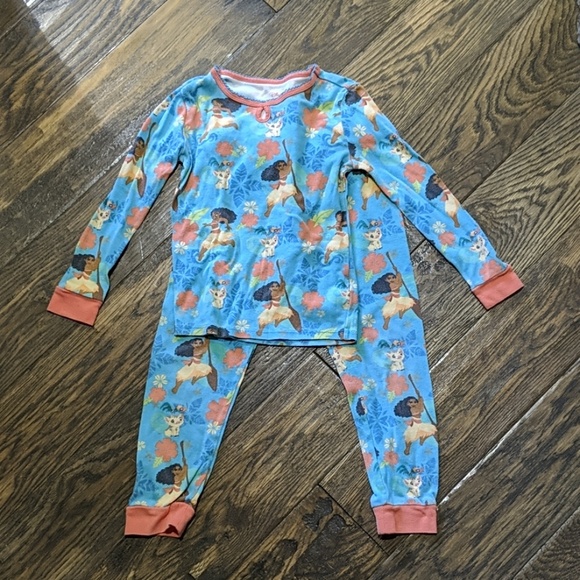 Disney Moana Pajama Set - Picture 1 of 6
